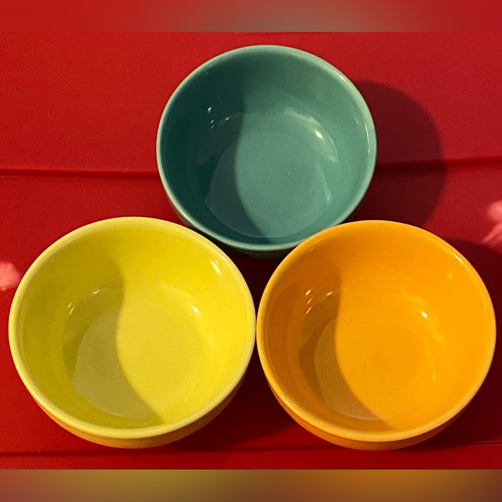 Colorful Ceramic Bowl Set - Yellow, Orange, and Blue